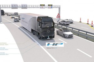 Erstmals rollt Lkw per Autopilot über die Autobahn