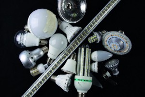 Permanentmagnete und Leuchtdioden wirtschaftlich recyceln