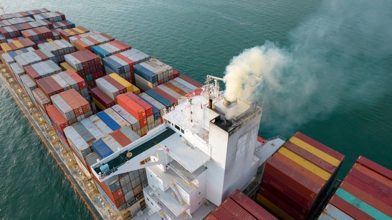 Smoke_exhaust_gas_emissions_from_cargo_lagre_ship_,Marine_diesel_enginse_exhaust_gas_from_combustion.
